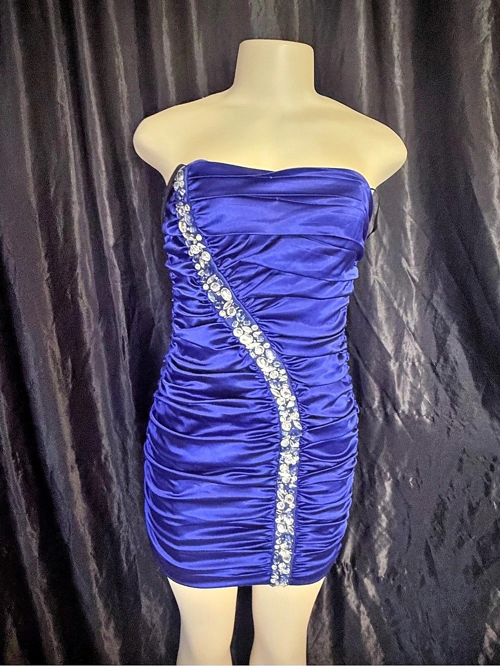 City Studio Ruched Embellished Mini Dress Purple Size 7 Like New